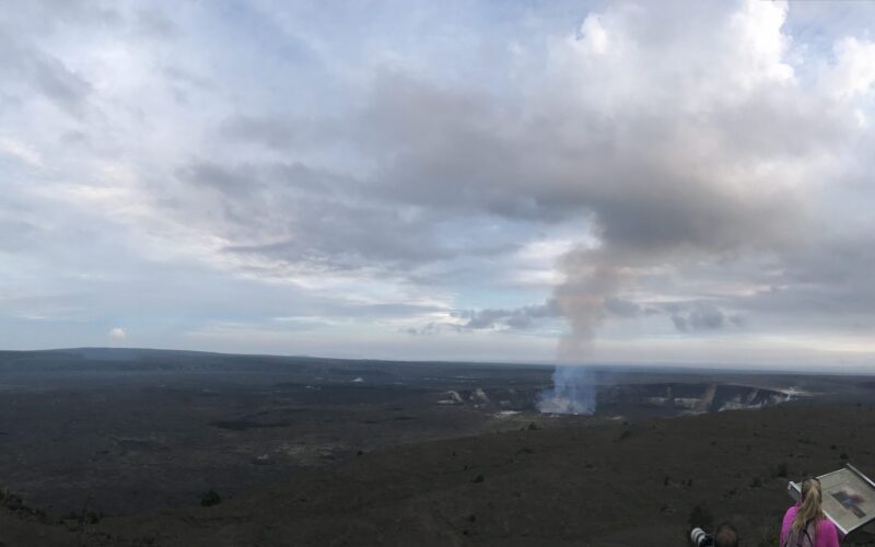 Halemaʻumaʻu crater at Kīlauea's summit.